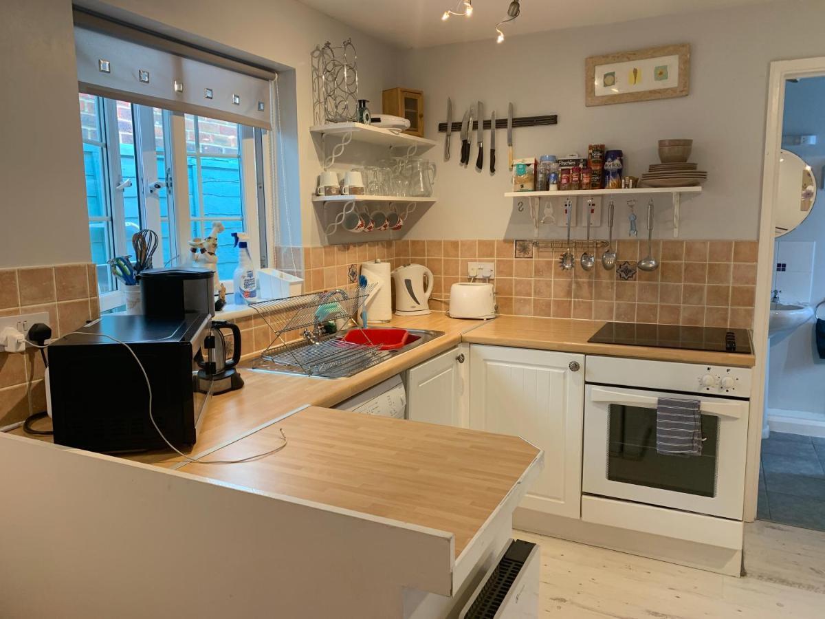 Hazelwick Guest House Hookwood Luaran gambar