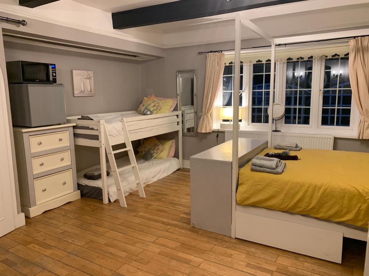 Hazelwick Guest House Hookwood Luaran gambar