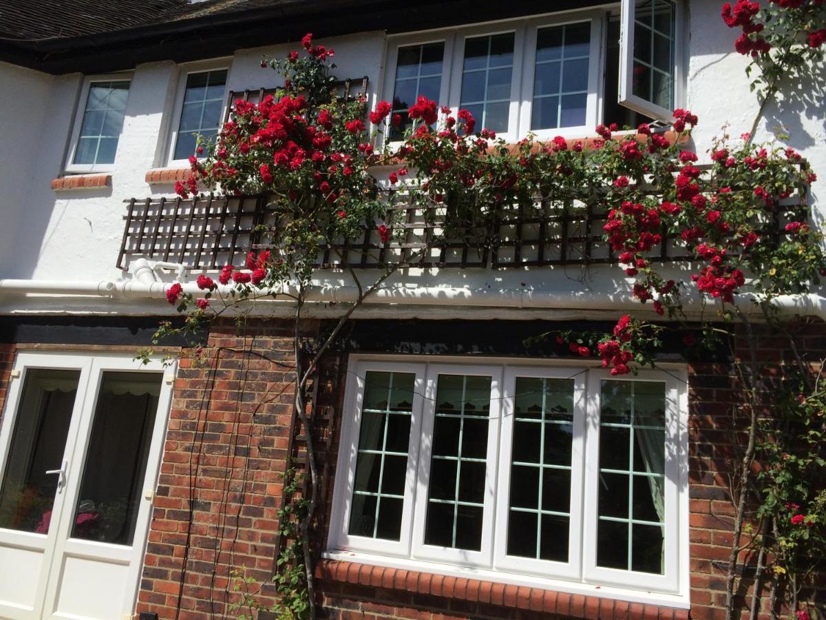 Hazelwick Guest House Hookwood Luaran gambar