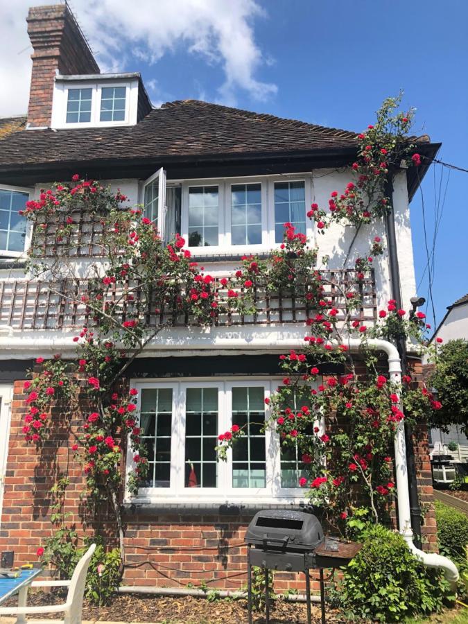 Hazelwick Guest House Hookwood Luaran gambar