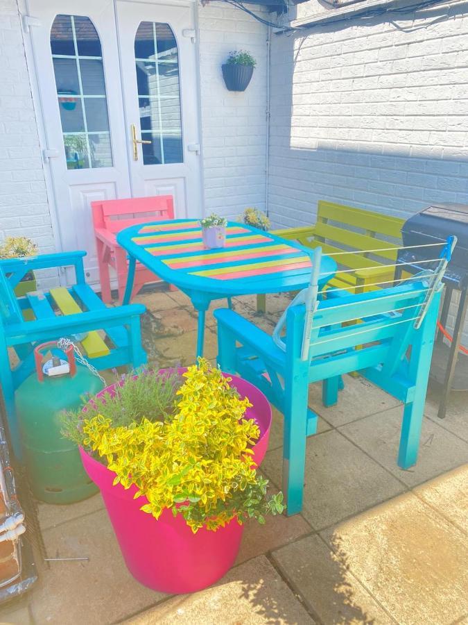 Hazelwick Guest House Hookwood Luaran gambar